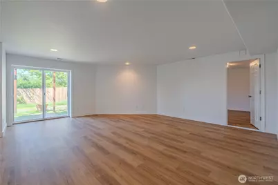 642 E Pioneer Loop, La Center, WA 98629 - Photo 25