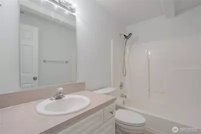 642 E Pioneer Loop, La Center, WA 98629 - Photo 37