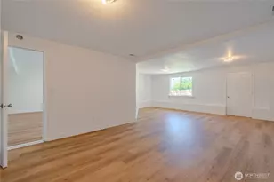 642 E Pioneer Loop, La Center, WA 98629 - Photo 29