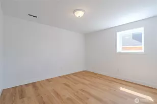 642 E Pioneer Loop, La Center, WA 98629 - Photo 33