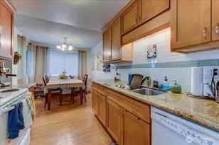 4509 Eastern Ave N, Seattle, WA 98103 - Photo 13