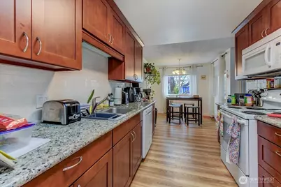 4509 Eastern Avenue N #1-3, Seattle, WA 98103 - Photo 5