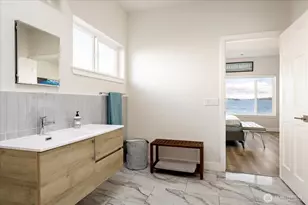 2190 Mariner Beach Dr, Oak Harbor, WA 98277 - Photo 21