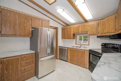 3805 College Street SE #6, Lacey, WA 98503 - Photo 7