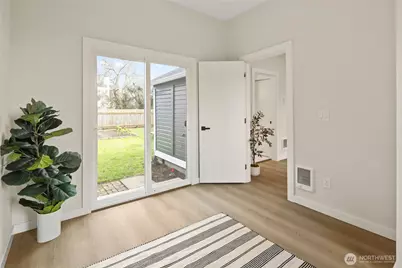 1410 J Street, Bellingham, WA 98225 - Photo 11