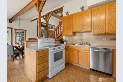 8131 Kerbaugh Road NE, Olympia, WA 98516 - Photo 25