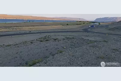 70 King Salmon Court, Vantage, WA 98950 - Photo 3