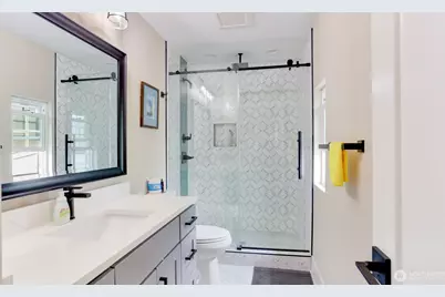 [Address not provided], Bellevue, WA 98005 - Photo 9