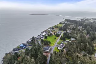 821 Ketch Ct, Ocean Shores, WA 98569 - Photo 5