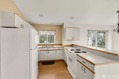 821 Ketch Court, Ocean Shores, WA 98569 - Photo 13