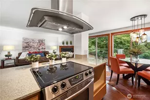 1730 Taylor Ave N, Seattle, WA 98109 - Photo 3
