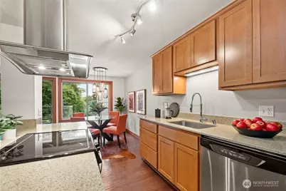 1730 Taylor Avenue N #209, Seattle, WA 98109 - Photo 5