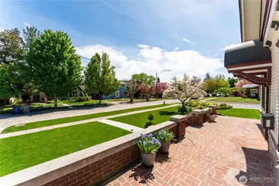 124 S Franklin Avenue, Wenatchee, WA 98801 - Photo 7