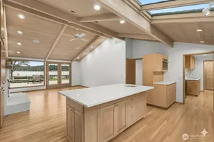 8428 N Mercer Way, Mercer Island, WA 98040 - Photo 19