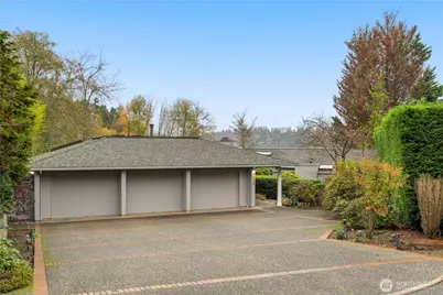 8428 N Mercer Way, Mercer Island, WA 98040 - Photo 37