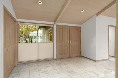 8428 N Mercer Way, Mercer Island, WA 98040 - Photo 11