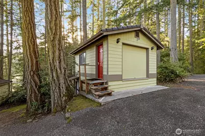 931 Whitney Road, Quilcene, WA 98376 - Photo 35