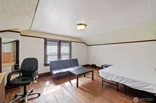 5016 7th Ave NE, Seattle, WA 98105 - Photo 13