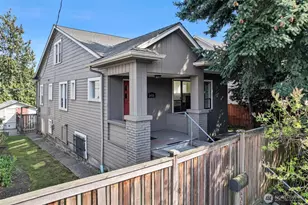 5016 7th Ave NE, Seattle, WA 98105 - Photo 3