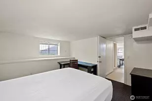 5016 7th Ave NE, Seattle, WA 98105 - Photo 29