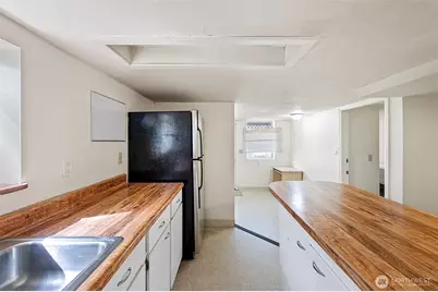 5016 7th Ave NE, Seattle, WA 98105 - Photo 25