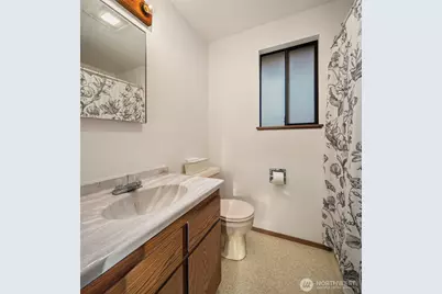 2180 Inverness Way, Coupeville, WA 98239 - Photo 15