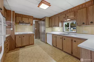 7301 NE 175th Street Dr, Kenmore, WA 98028 - Photo 3