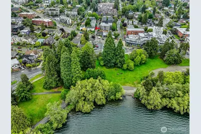 7868 Green Lake Drive N #Unit 9, Seattle, WA 98103 - Photo 21