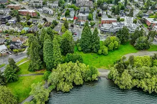 7868 Green Lake Dr N, Seattle, WA 98103 - Photo 21