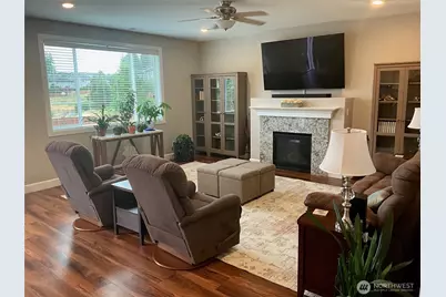 10211 Sentinel Loop, Gig Harbor, WA 98332 - Photo 3