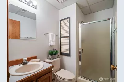 25405 103rd Avenue E, Graham, WA 98338 - Photo 33