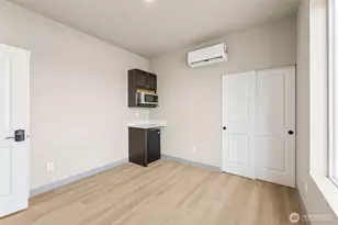 906 104th St Ct S, Tacoma, WA 98444 - Photo 3