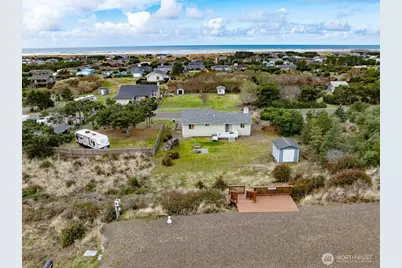 35009 J Place, Ocean Park, WA 98640 - Photo 3