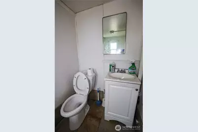 811 W Market Street, Aberdeen, WA 98520 - Photo 27