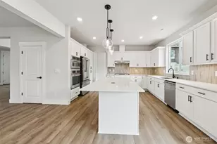 6414 213th Ave Ct E Lot 4, Bonney Lake, WA 98391 - Photo 5