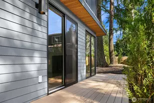 12249 NE 66th St, Kirkland, WA 98033 - Photo 31