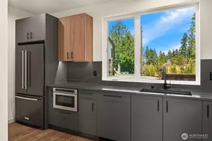 12249 NE 66th St, Kirkland, WA 98033 - Photo 11