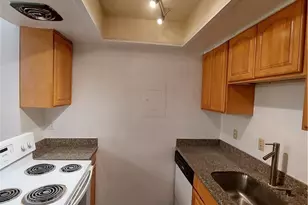 14665 NE 34th St, Bellevue, WA 98007 - Photo 3