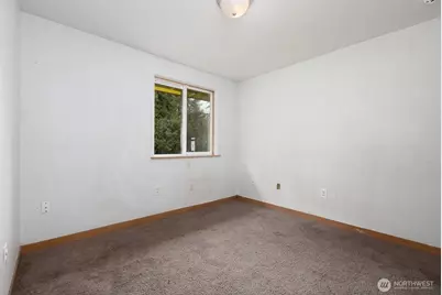 9047 Pepperidge Lane SE, Yelm, WA 98597 - Photo 13