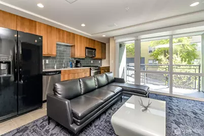 76 Cedar Street #207, Seattle, WA 98121 - Photo 25