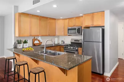 1420 Terry Avenue #408, Seattle, WA 98101 - Photo 7