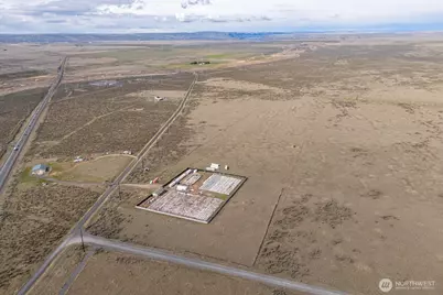 11061 NE Neppel Road, Moses Lake, WA 98804 - Photo 3