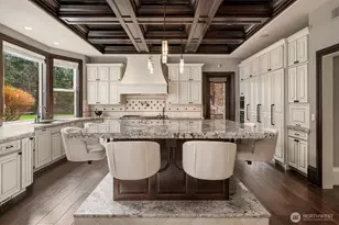 11104 238th St E, Graham, WA 98338 - Photo 5