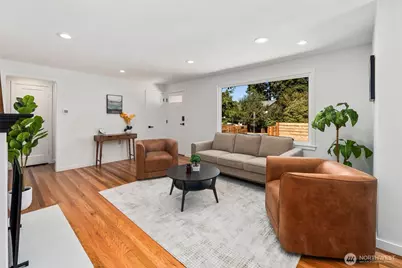 3811 NE 89th Street, Seattle, WA 98115 - Photo 11