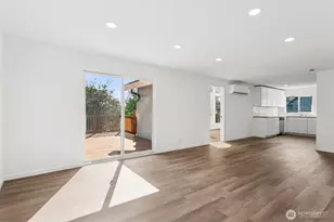 1720 N Wycoff Ave, Bremerton, WA 98312 - Photo 9