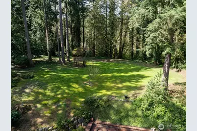 17137 32nd. Avenue NE, Lake Forest Park, WA 98155 - Photo 23