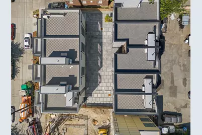 8324 16th Avenue NW #D, Seattle, WA 98117 - Photo 29