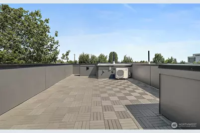 8324 16th Avenue NW #D, Seattle, WA 98117 - Photo 25