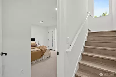 8324 16th Avenue NW #D, Seattle, WA 98117 - Photo 5