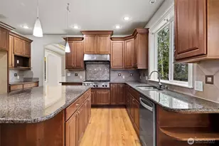 8516 NE 198th St, Bothell, WA 98011 - Photo 11